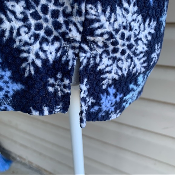 Nautica Top Long Sleeve Snowflake Pajama - Size Lg - Picture 6 of 10